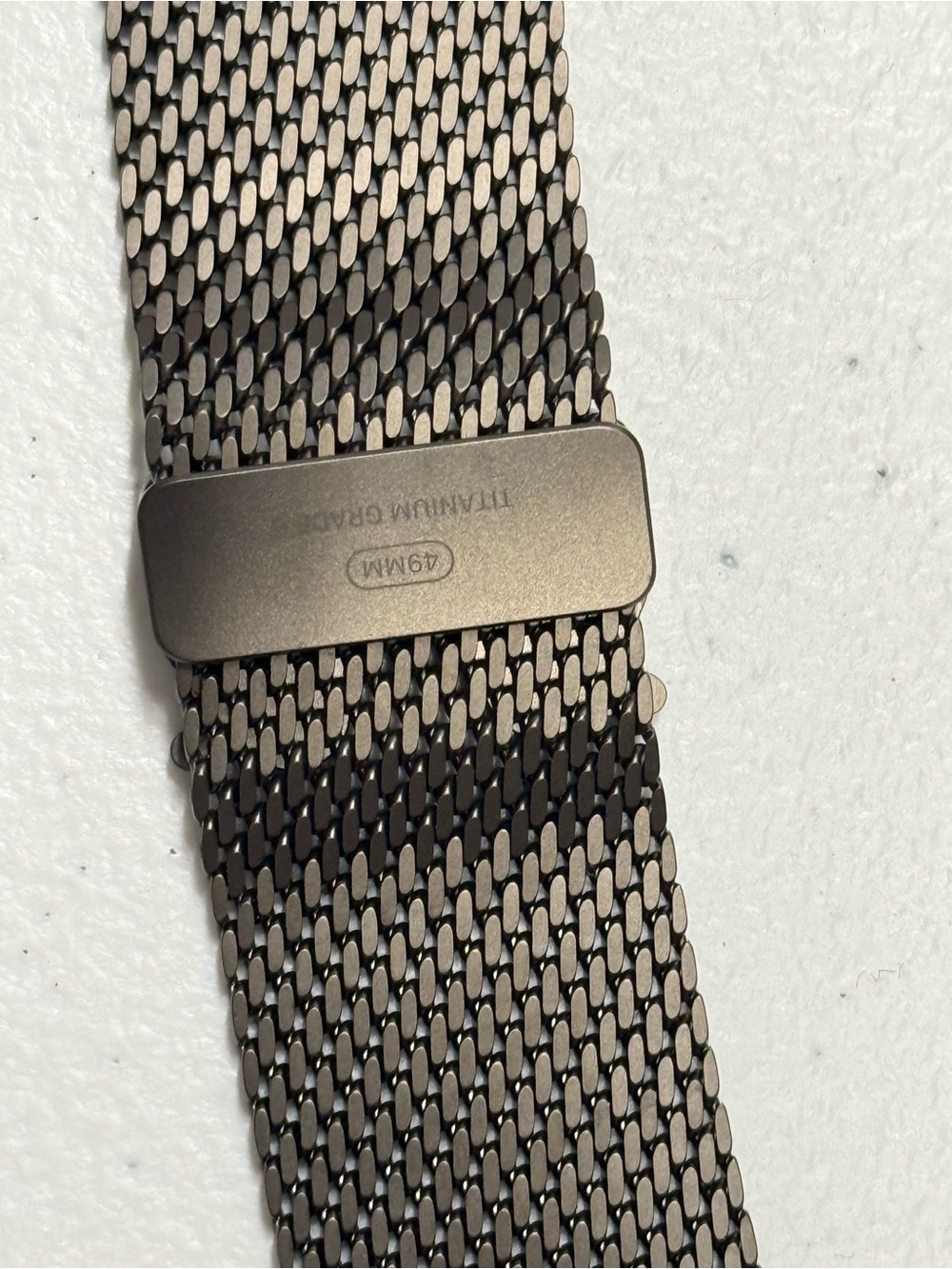 Titanium Milanese Loop for Apple Watch (Small size, fits 44/45/46/49mm cases). - Picture 3 of 7
